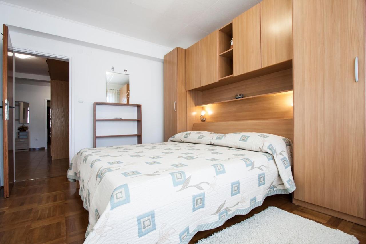 Apartment Nola By Rent Istria Пореч Экстерьер фото